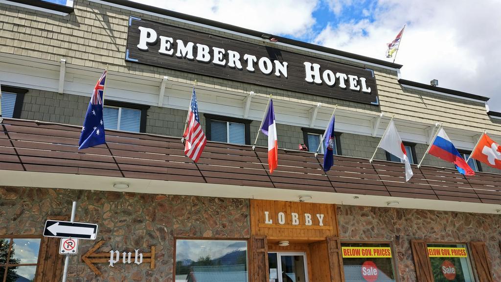 Pemberton Hotel Екстер'єр фото