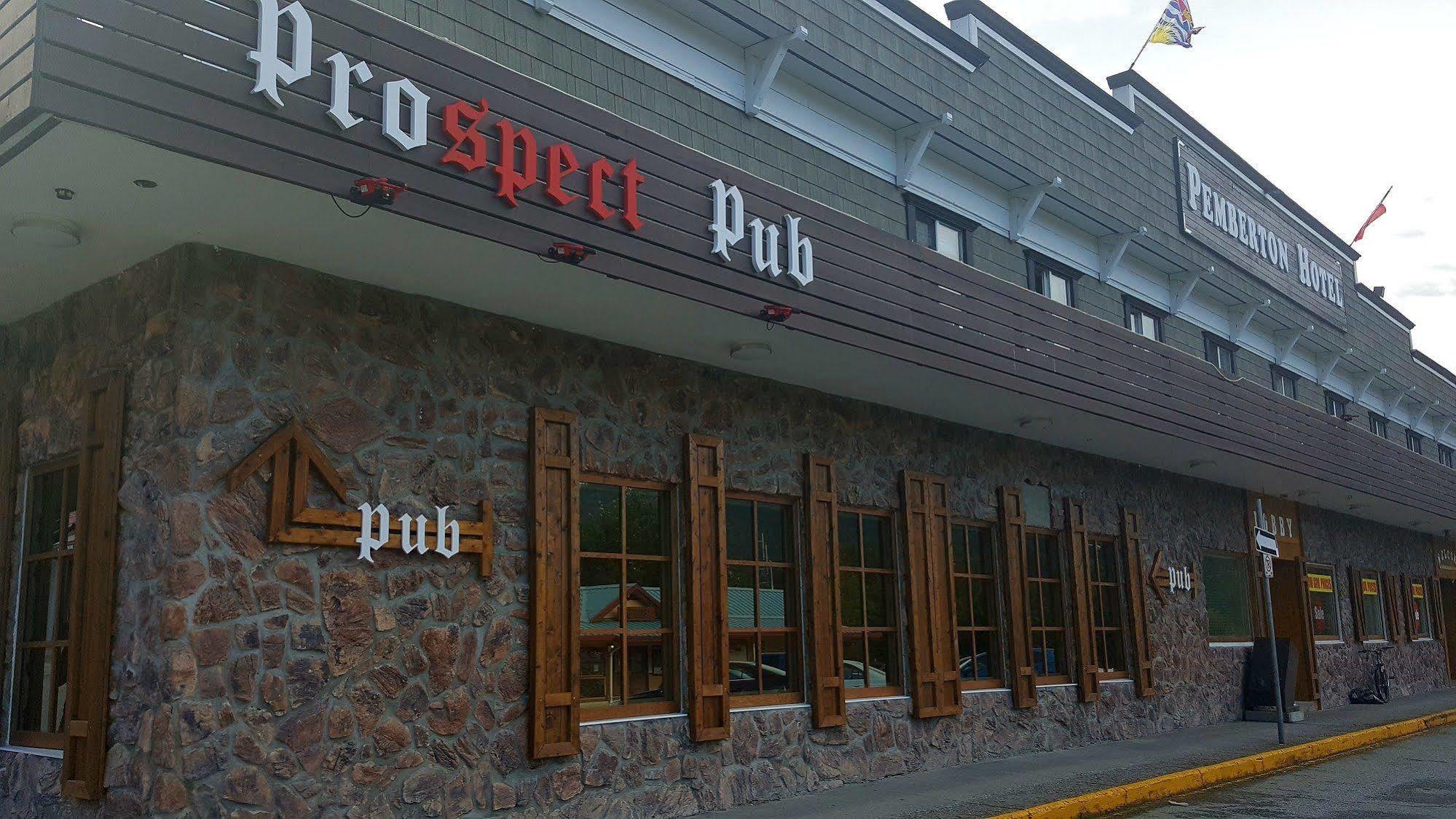 Pemberton Hotel Екстер'єр фото